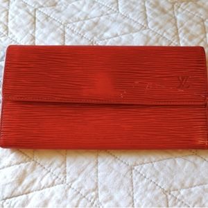 💯 AUTHENTIC LOUIS VUITTON EPI LONG WALLET IN GREAT CONDITION DATE CODE L018